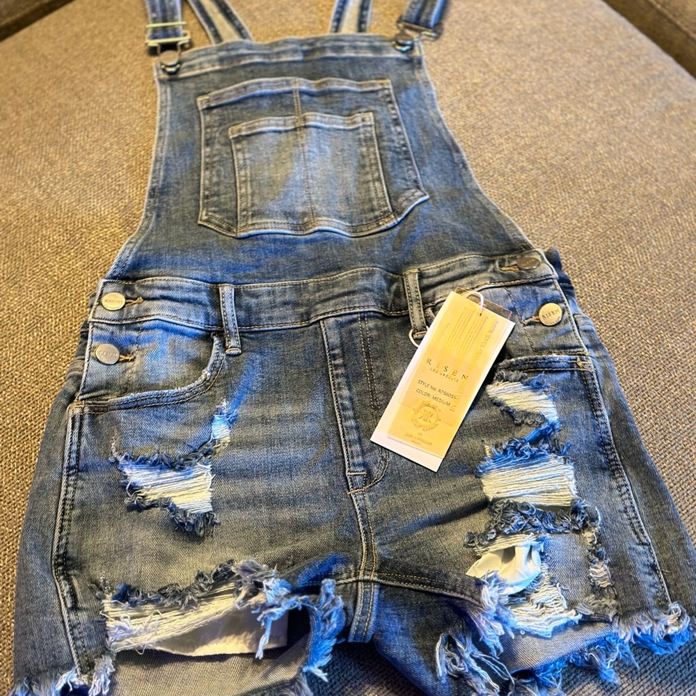 Risen Shorts